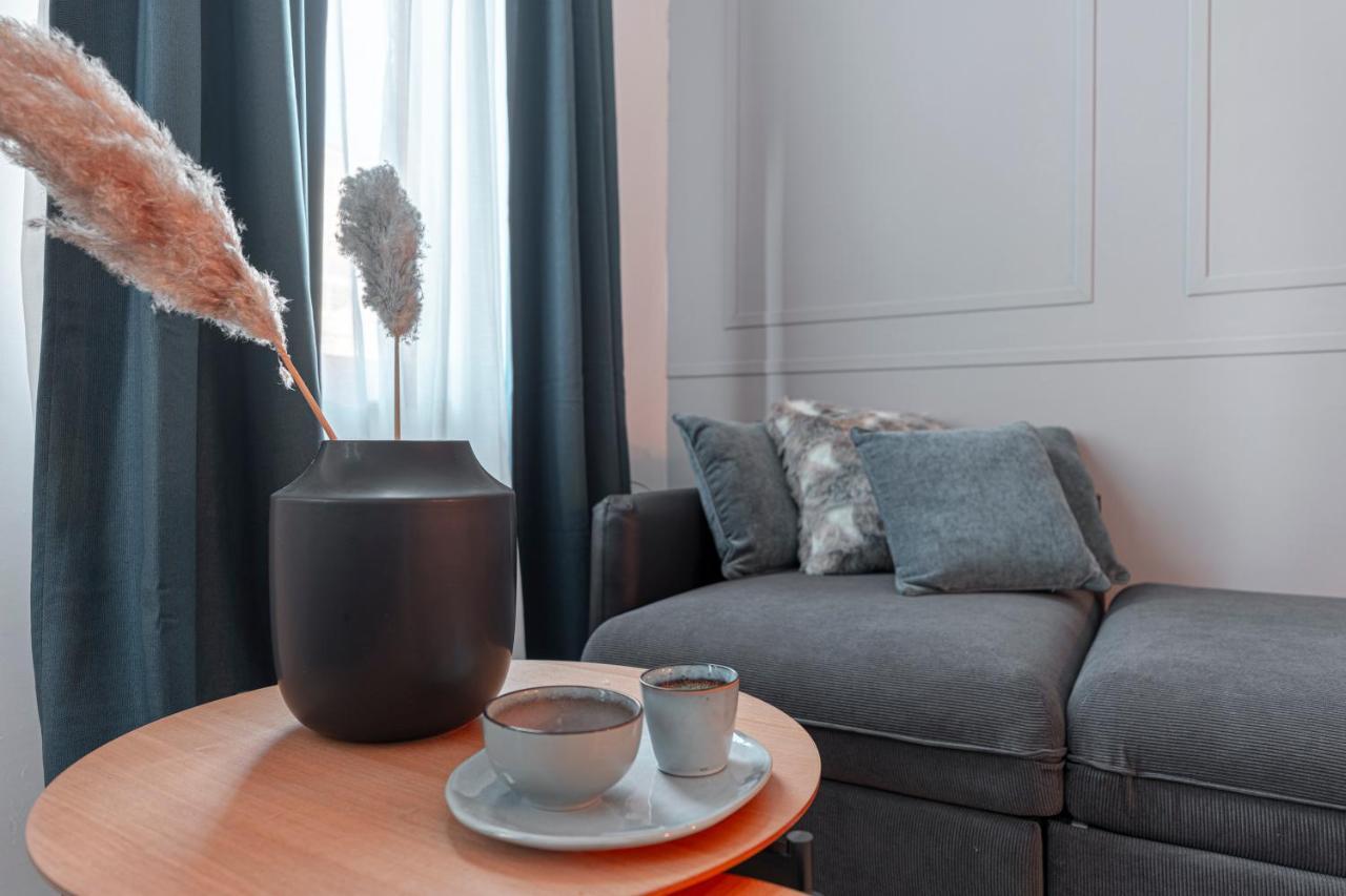 City Appartement Wagram Am Hauptbahnhof Sankt Poelten Extérieur photo